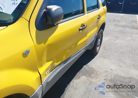 2002 Ford Escape Xls from USA, damaged, VIN 1FMYU01192KB29775